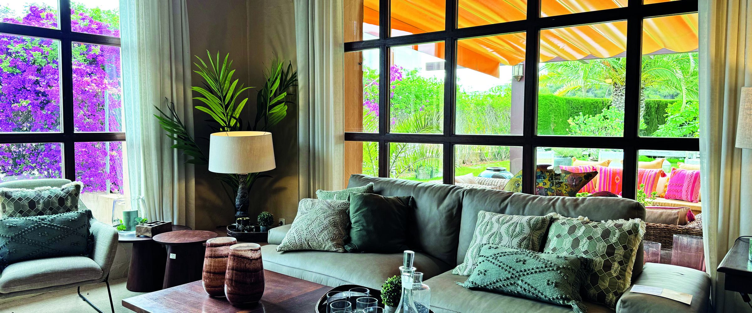 Salón con vistas al jardín