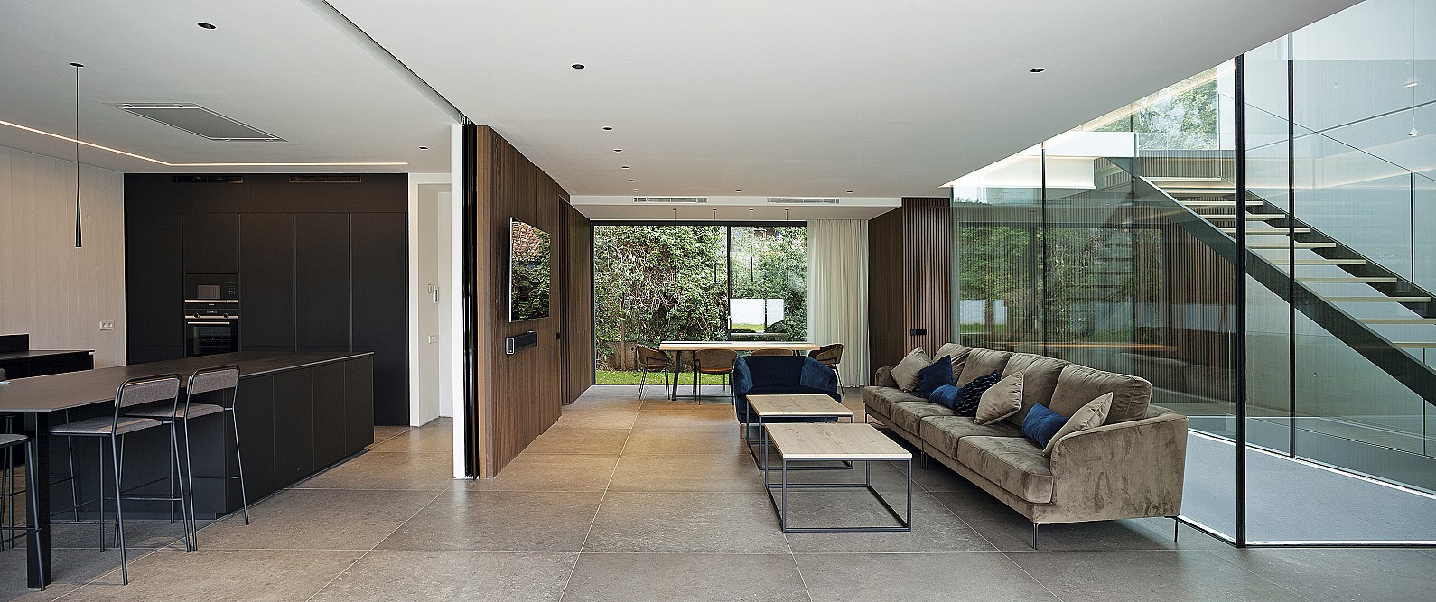 Class & Villas