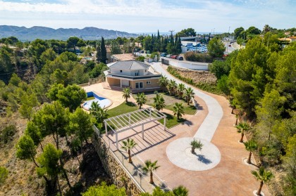4 Dormitorios - Vivienda en La Nucia