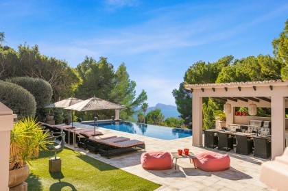 6 Slaapkamers - Woning in Altea