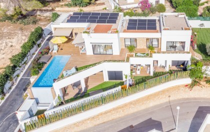 9 Slaapkamers - Woning in Moraira
