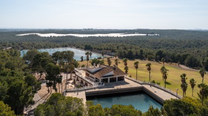 15 Slaapkamers - Woning in Torrevieja