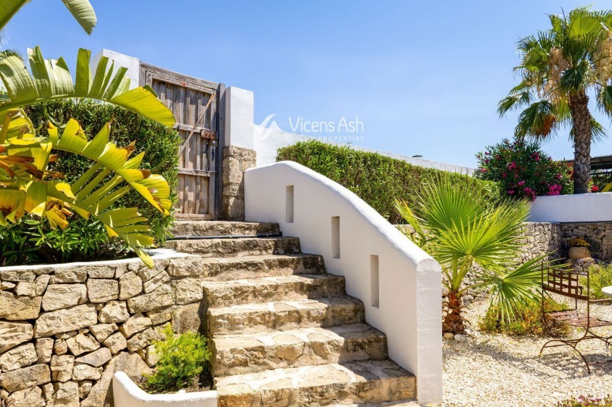 2 Dormitorios - Vivienda en Benitachell - Reventa