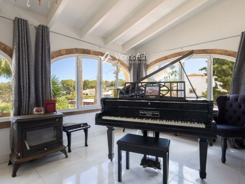 6 Dormitorios - Vivienda en Javea/Xabia - Reventa