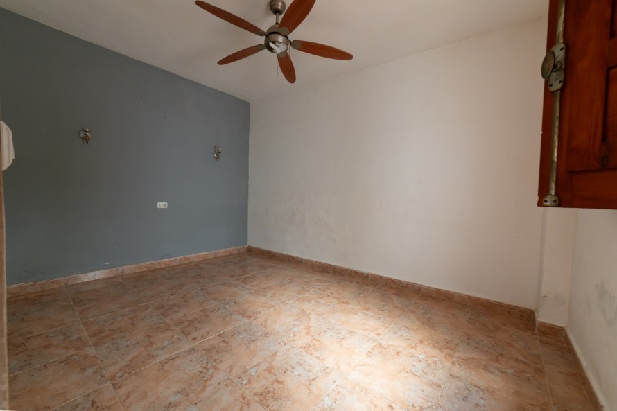 5 Dormitorios - Vivienda en  - 