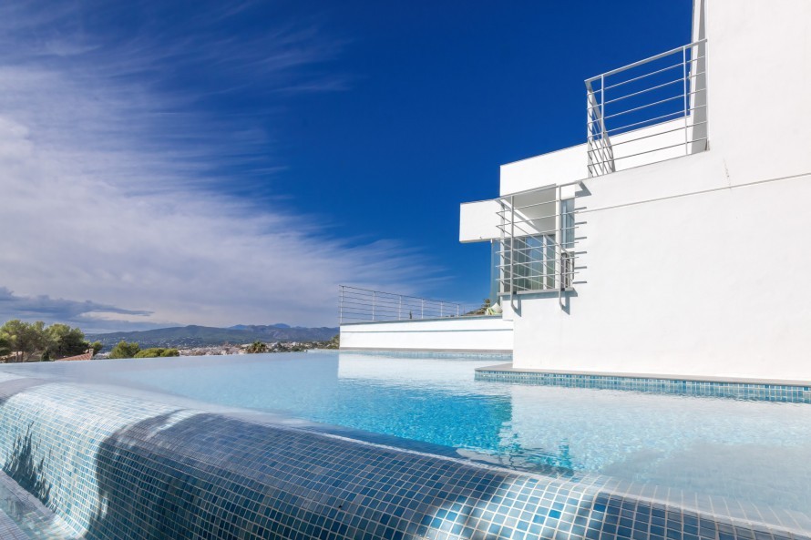 3 Dormitorios - Vivienda en  - 
