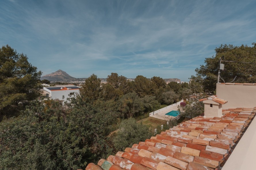 5 Dormitorios - Vivienda en  - 