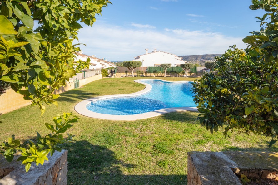 2 Dormitorios - Vivienda en  - 