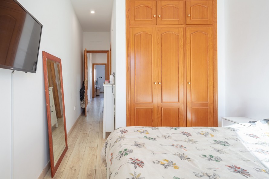 2 Dormitorios - Vivienda en  - 