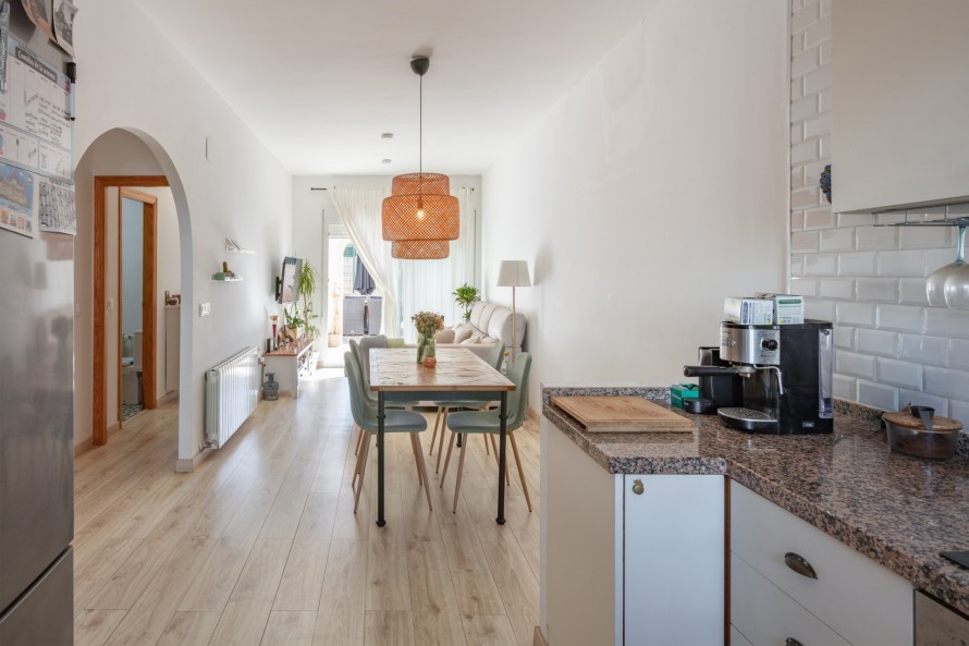 2 Dormitorios - Vivienda en  - 