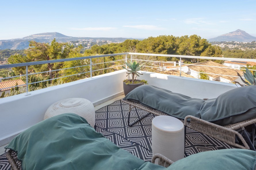 4 Dormitorios - Vivienda en  - 