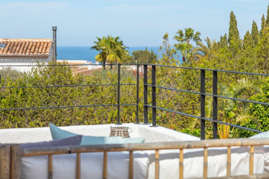 5 Dormitorios - Vivienda en  - 