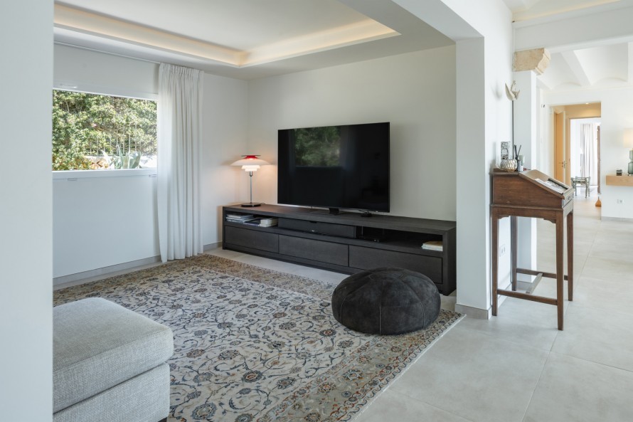 5 Dormitorios - Vivienda en  - 