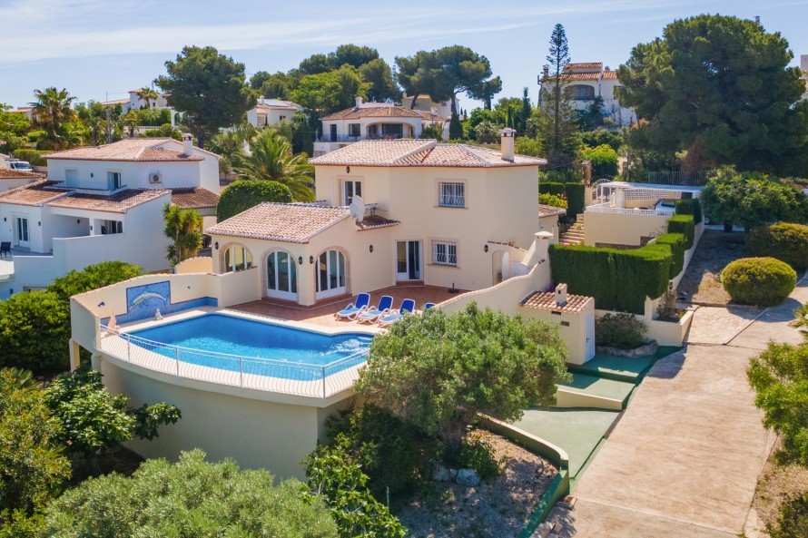 3 Dormitorios - Vivienda en  - 