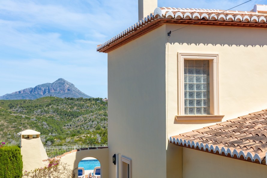 3 Dormitorios - Vivienda en  - 