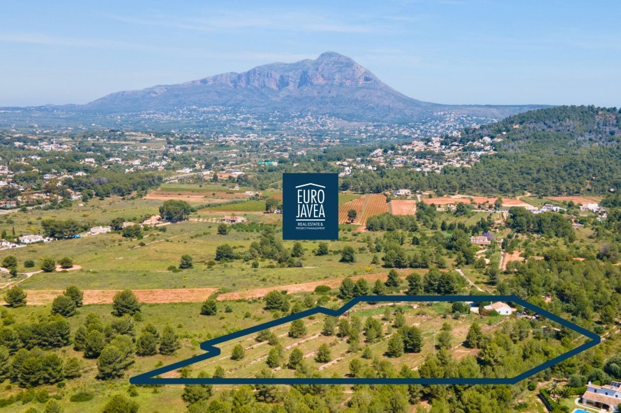 3 Dormitorios - Vivienda en  - 