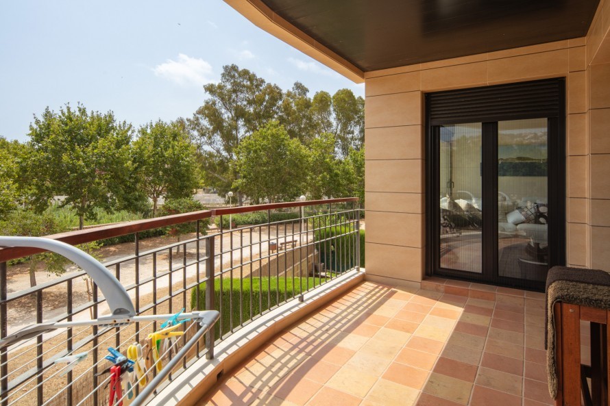 2 Dormitorios - Vivienda en  - 