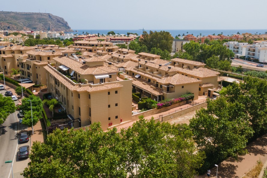 2 Dormitorios - Vivienda en  - 