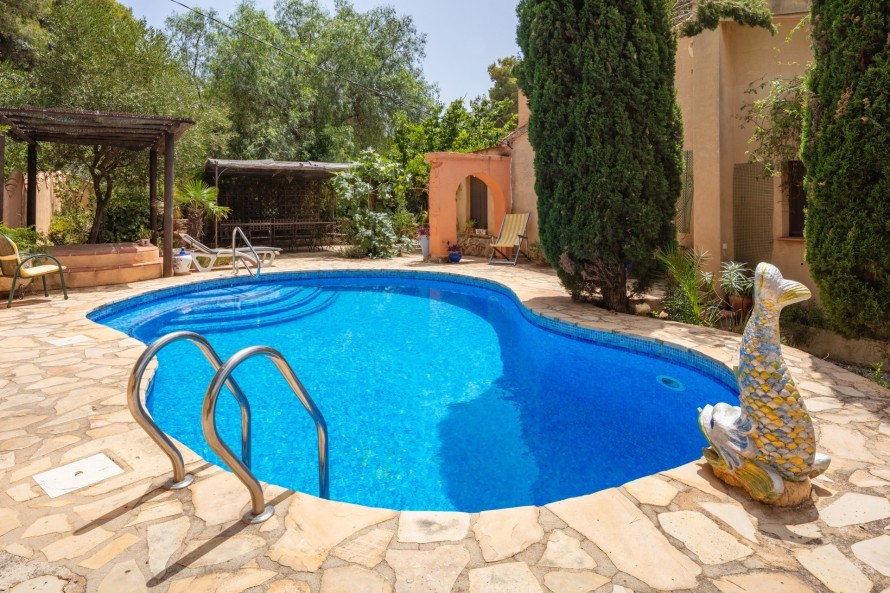 4 Dormitorios - Vivienda en  - 
