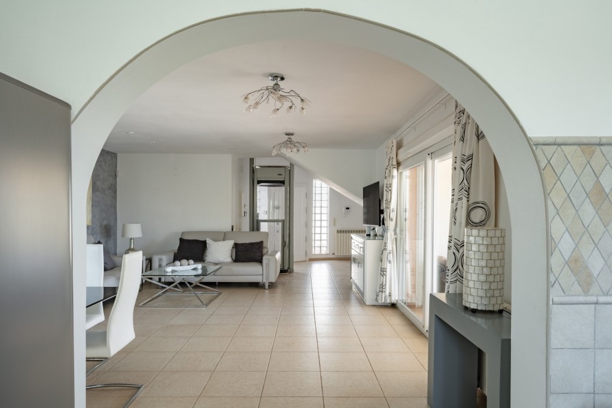 4 Bedrooms - — 7/36