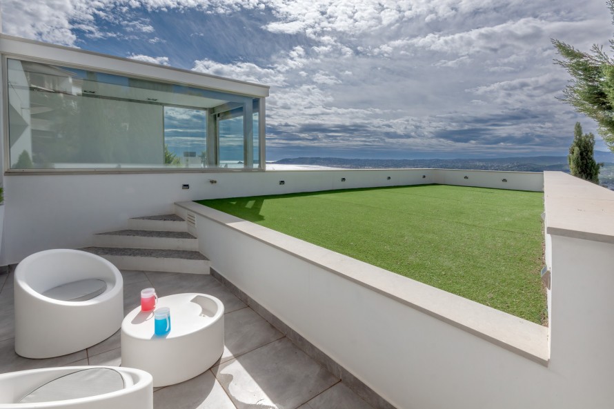 3 Bedrooms - — 20/26