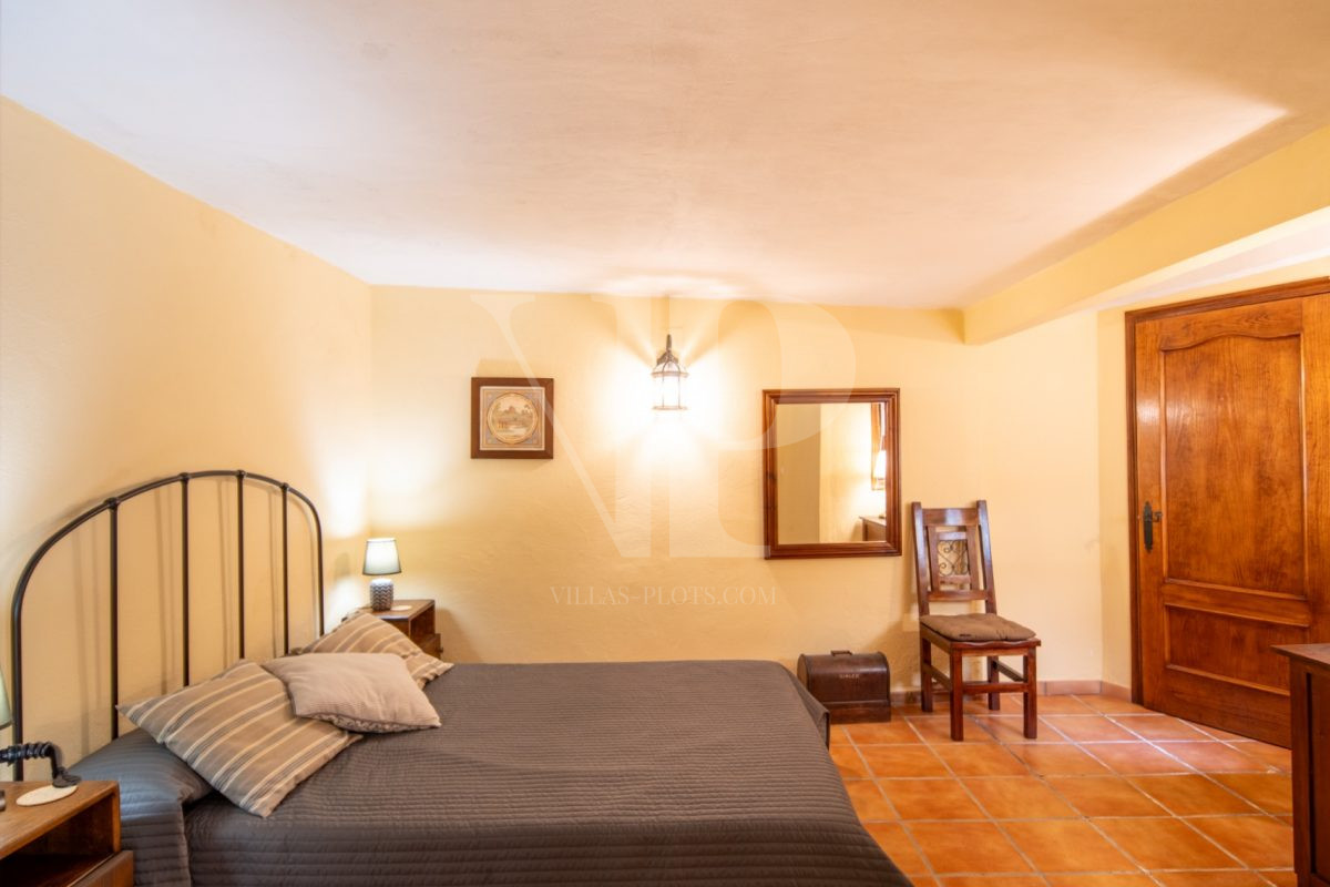 7 Bedrooms - Parcent — 21/44