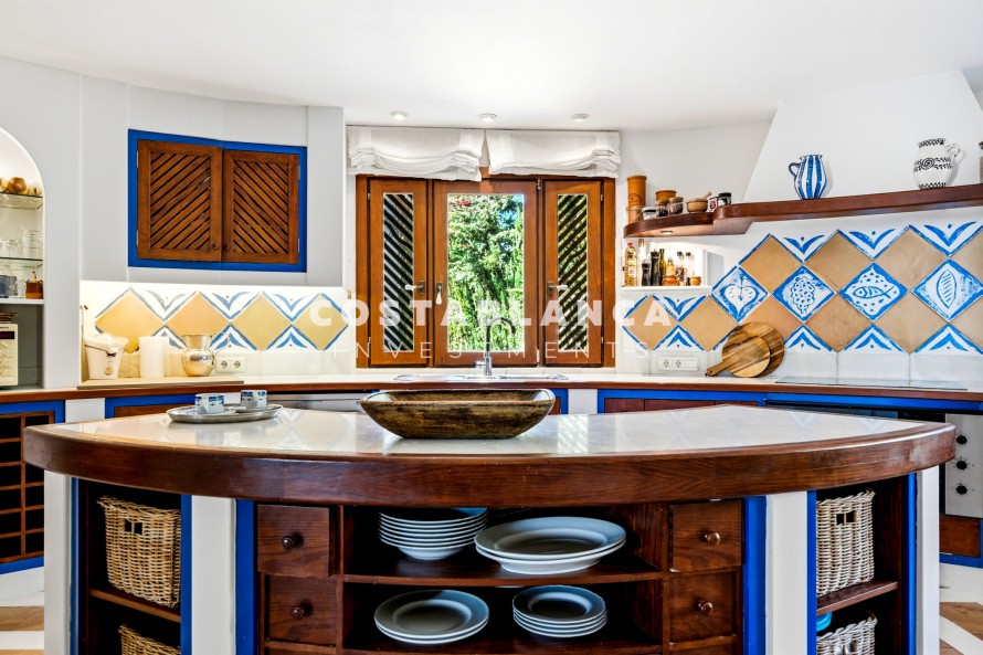 5 Dormitorios - Altea — 30/50