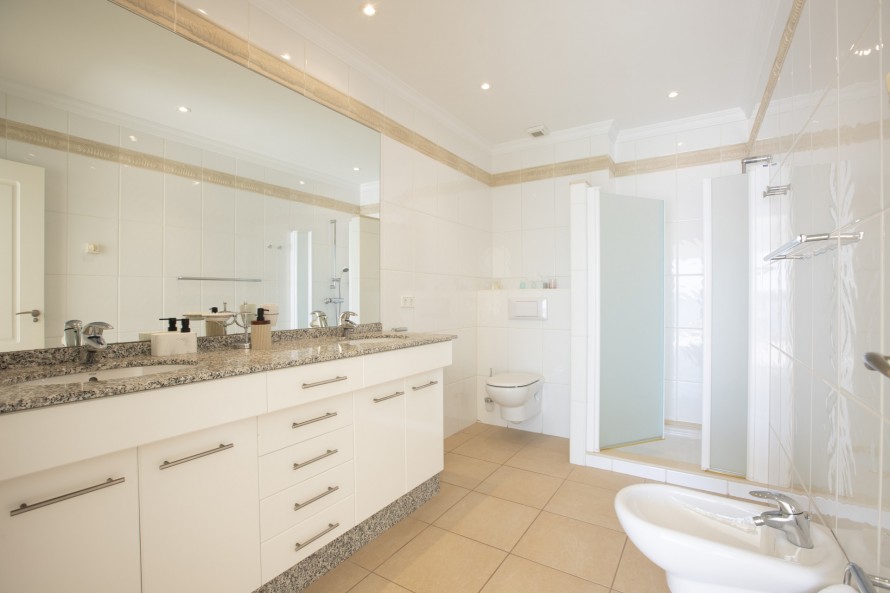 7 Bedrooms - — 23/29