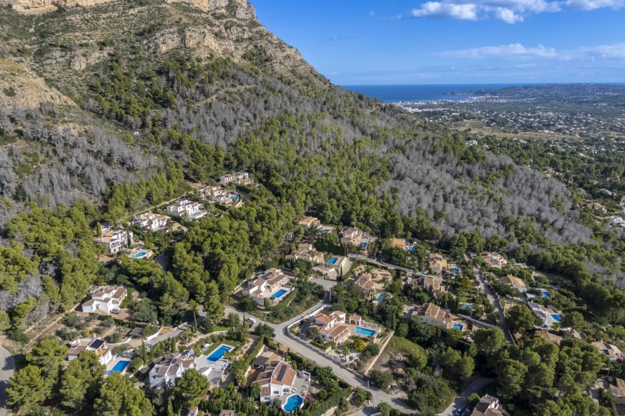 5 Dormitorios - Jávea / Xàbia — 79/87