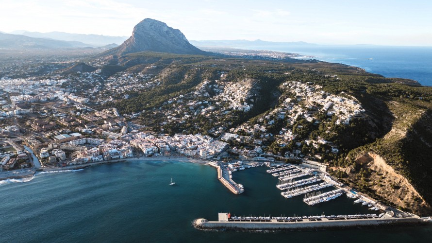 5 Dormitorios - Jávea / Xàbia — 16/18