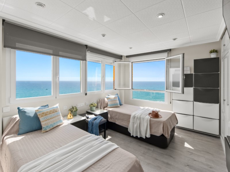 3 Bedrooms - El Campello — 6/30