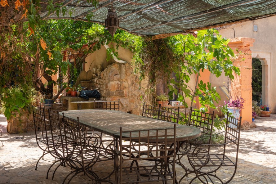 4 Bedrooms - — 3/36