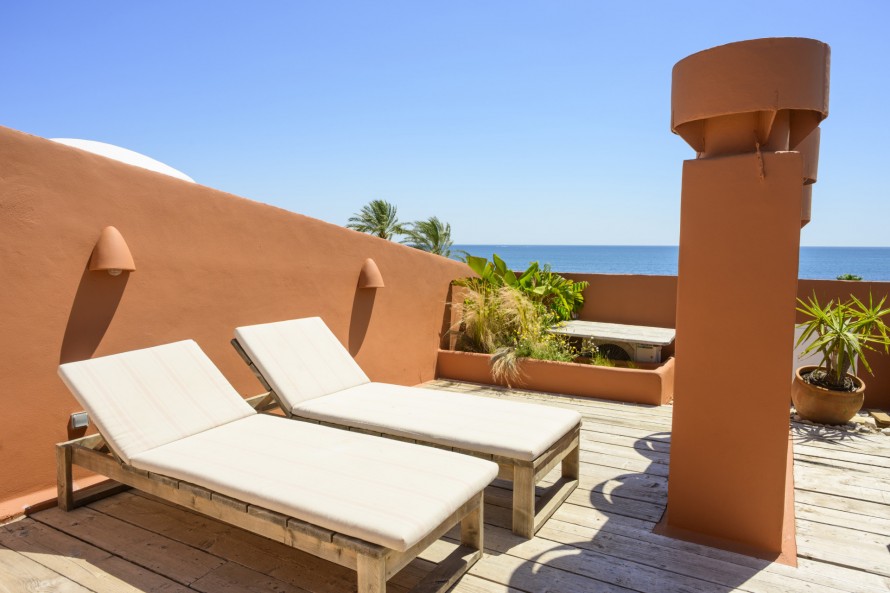 3 Bedrooms - — 26/31
