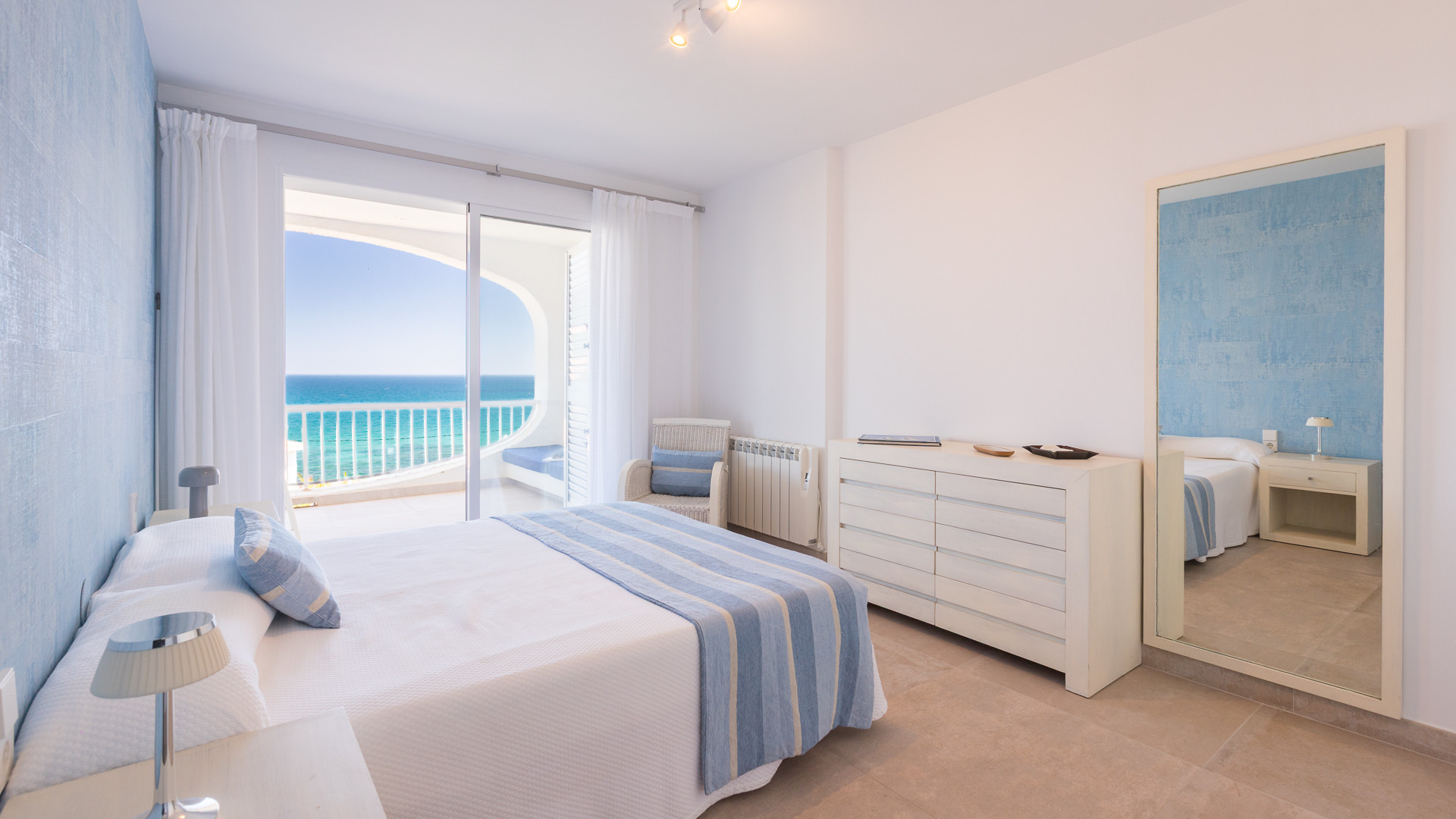 4 Bedrooms - Xàbia — 7/15