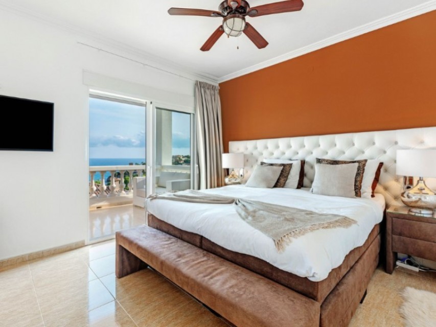 5 Schlafzimmer - El Campello — 25/76