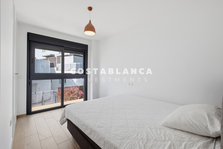 3 Dormitorios - Albir — 17/35