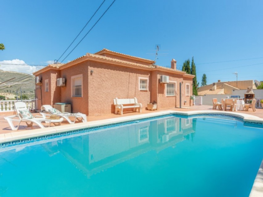 4 Bedrooms - El Campello — 4/48