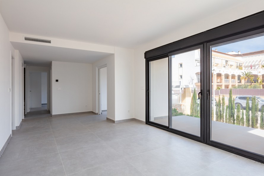 2 Bedrooms - — 3/24