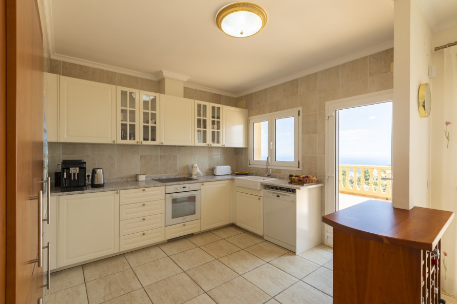 4 Bedrooms - Jávea — 10/25