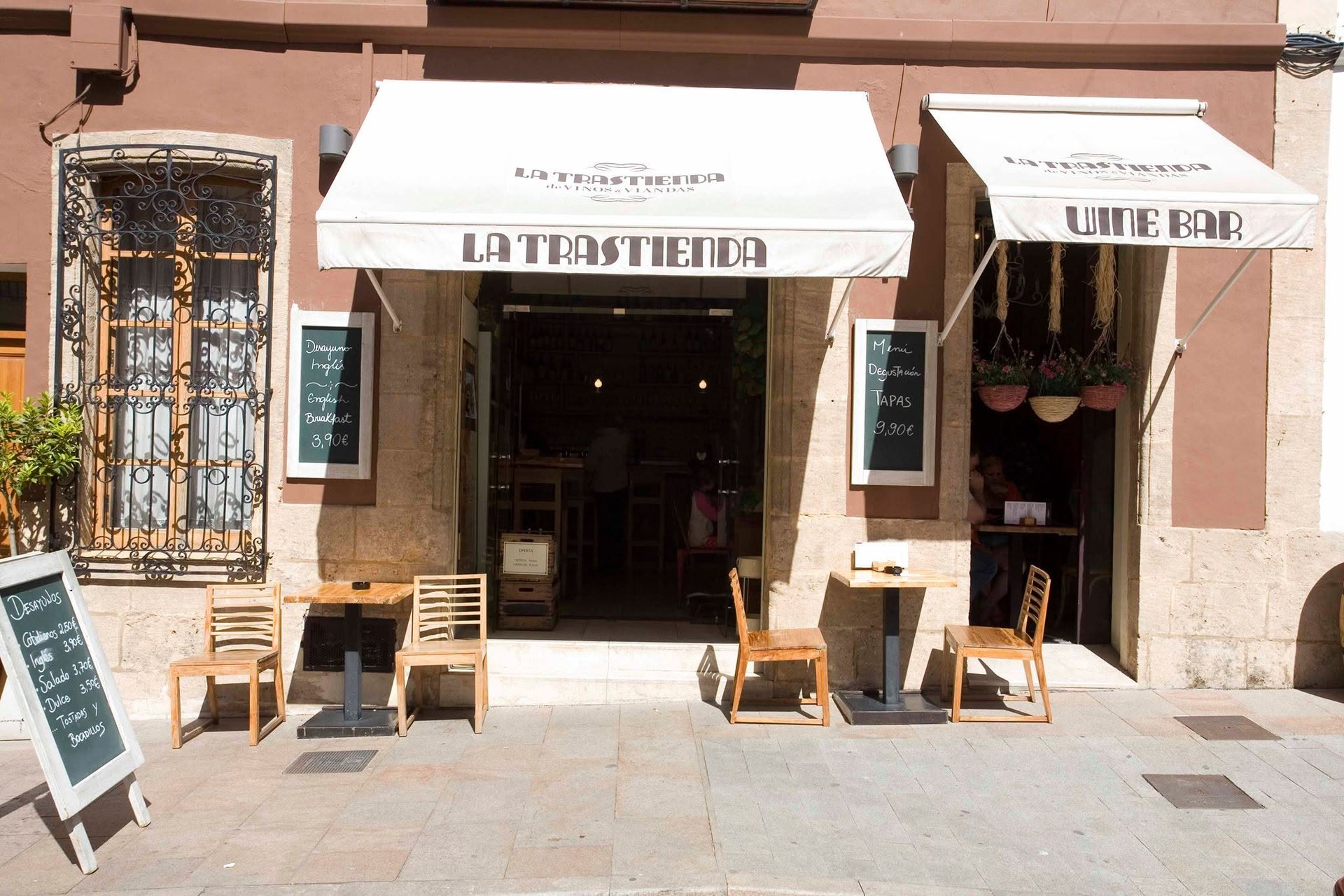 La Trastienda Wine & Tapas Bar