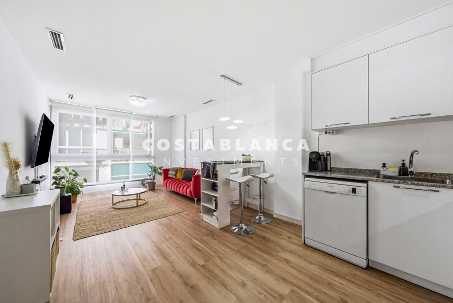 2 Dormitorios - Benidorm — 8/24