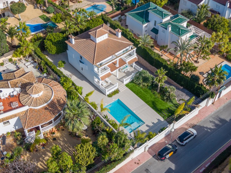 5 Bedrooms - El Campello — 7/55