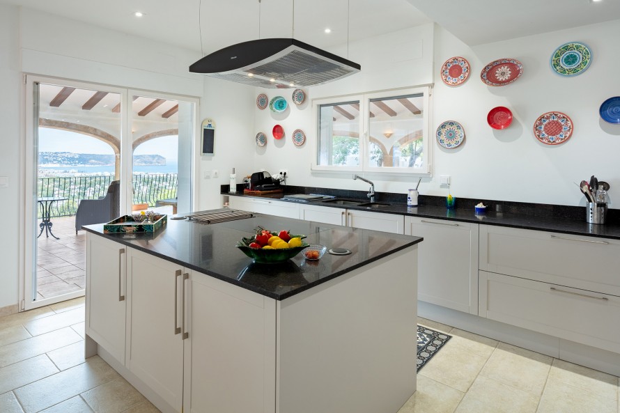 5 Bedrooms - — 15/35