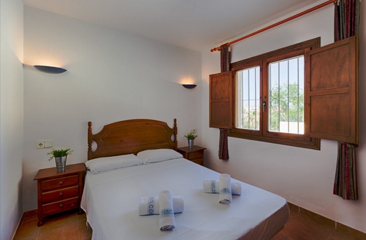 3 Bedrooms - Calpe — 7/14