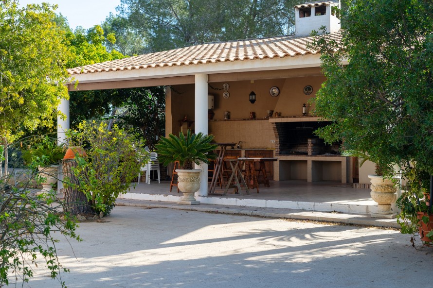 15 Dormitorios - Torrevieja — 25/40
