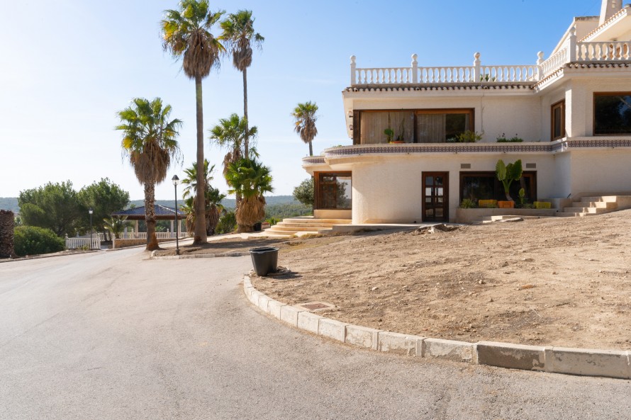 15 Dormitorios - Torrevieja — 15/40