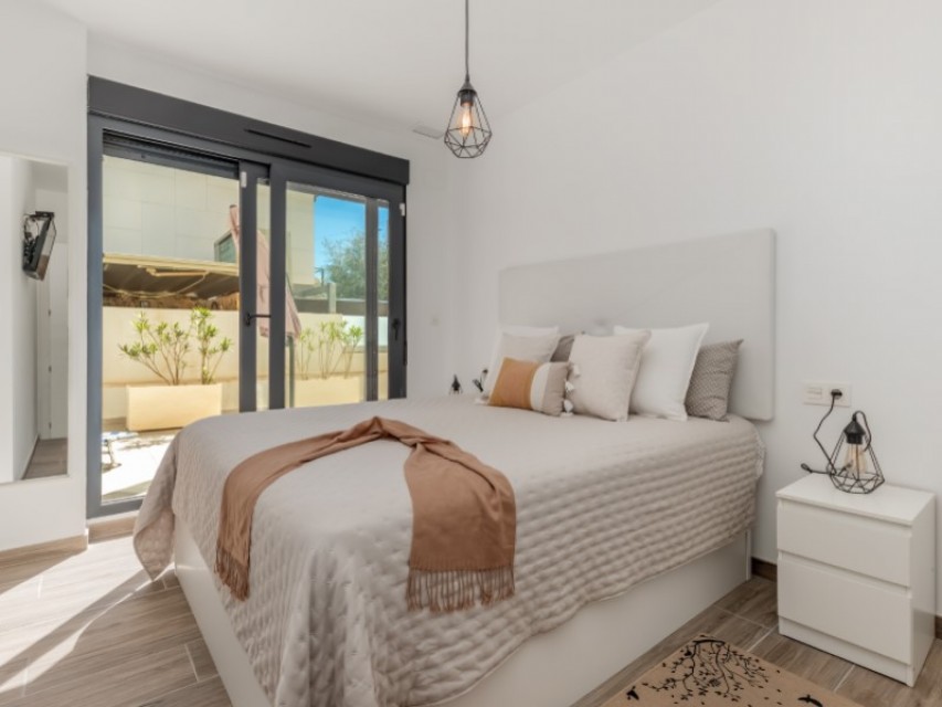2 Dormitorios - El Campello — 13/28