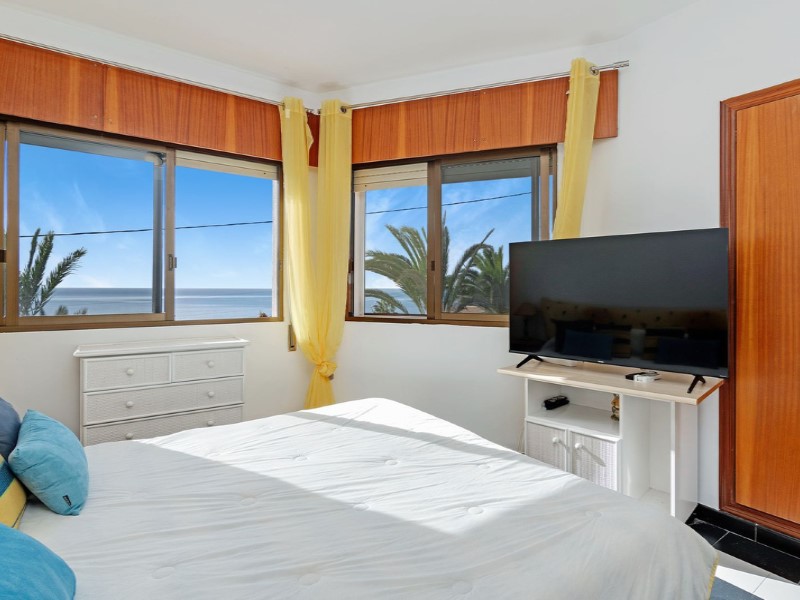 5 Bedrooms - El Campello — 28/56