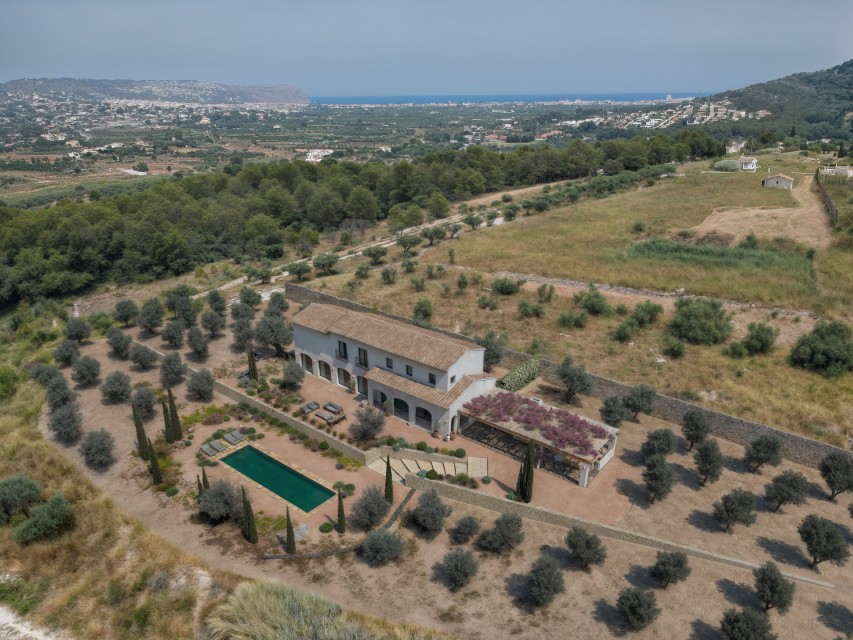 4 Bedrooms - Jávea — 18/20