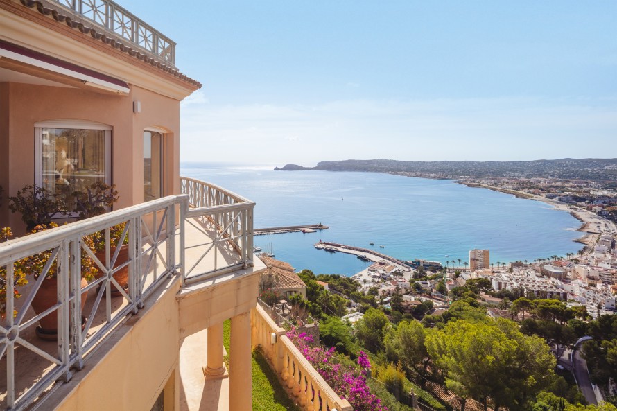6 Dormitorios - Jávea / Xàbia — 15/16